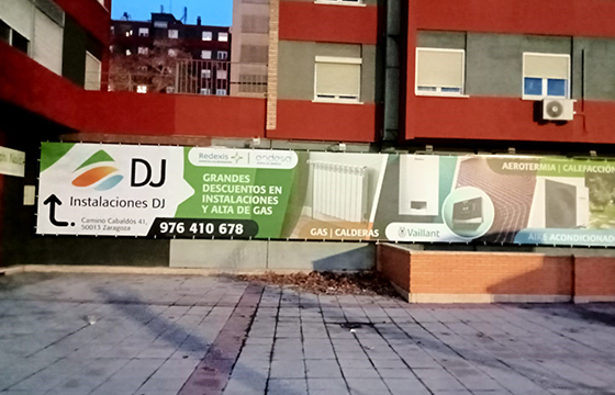 Montaje de Bastidor y Lona en Zaragoza