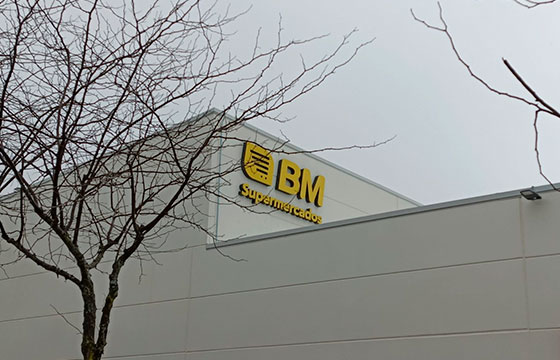 IMG Montaje de rotulos BM en las Rozas 03