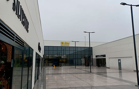 IMG Montaje de rotulos BM en las Rozas 05